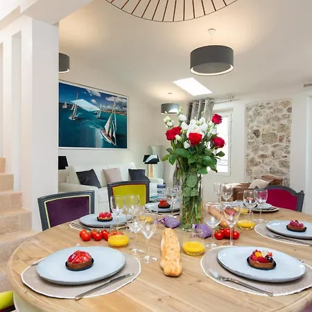 别墅 Maison Picasso - Jacuzzi, Vue, Terrasse For 6 昂蒂布