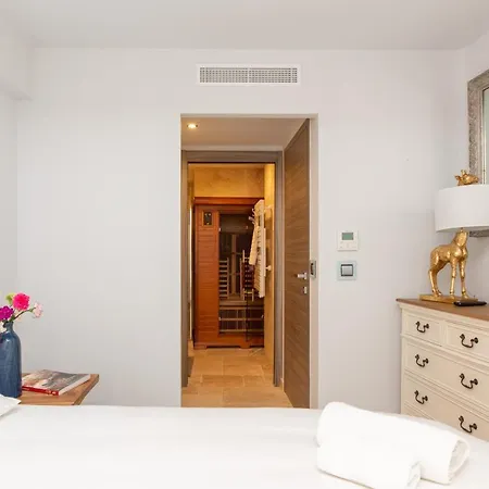 Maison Picasso - Jacuzzi, Vue, Terrasse For 6 昂蒂布
