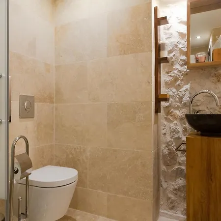 Maison Picasso - Jacuzzi, Vue, Terrasse For 6 昂蒂布