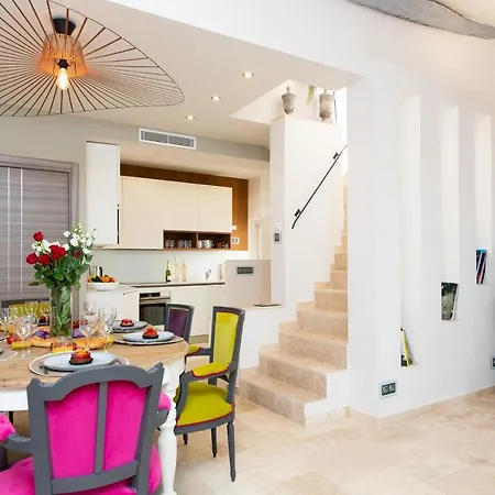 Maison Picasso - Jacuzzi, Vue, Terrasse For 6 וילה