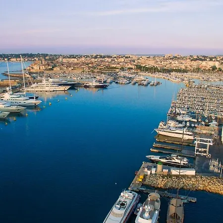 Maison Picasso - Jacuzzi, Vue, Terrasse For 6 * Antibes