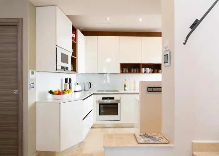 Maison Picasso - Jacuzzi, Vue, Terrasse For 6 *