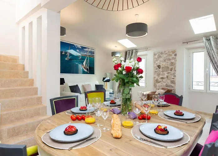 Vila Maison Picasso - Jacuzzi, Vue, Terrasse For 6 Antibes