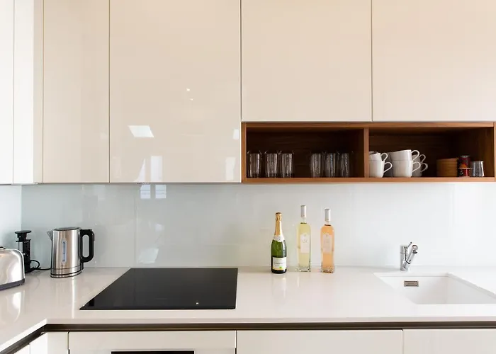 Villa Maison Picasso - Jacuzzi, Vue, Terrasse For 6 *